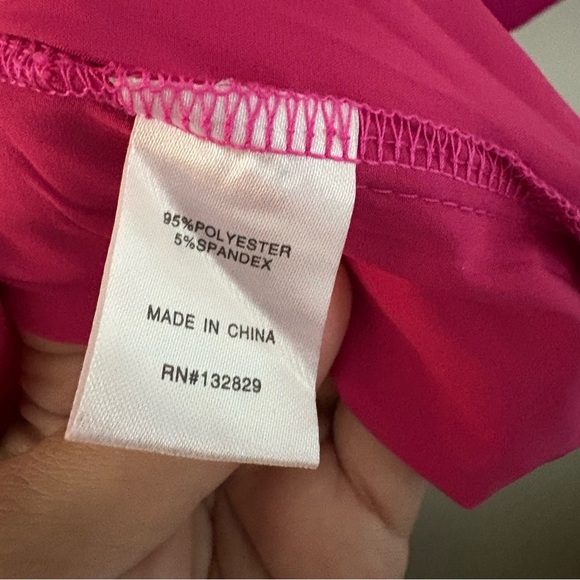 More To Come Myra Mini Dress Long Sleeve Fitted in Hot Pink Size Medium - Picture 10 of 13